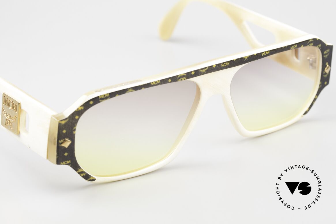 MCM München A2 Buffalo Horn Frame Vintage, never worn (like all our vintage MCM eyewear), Made for Men and Women