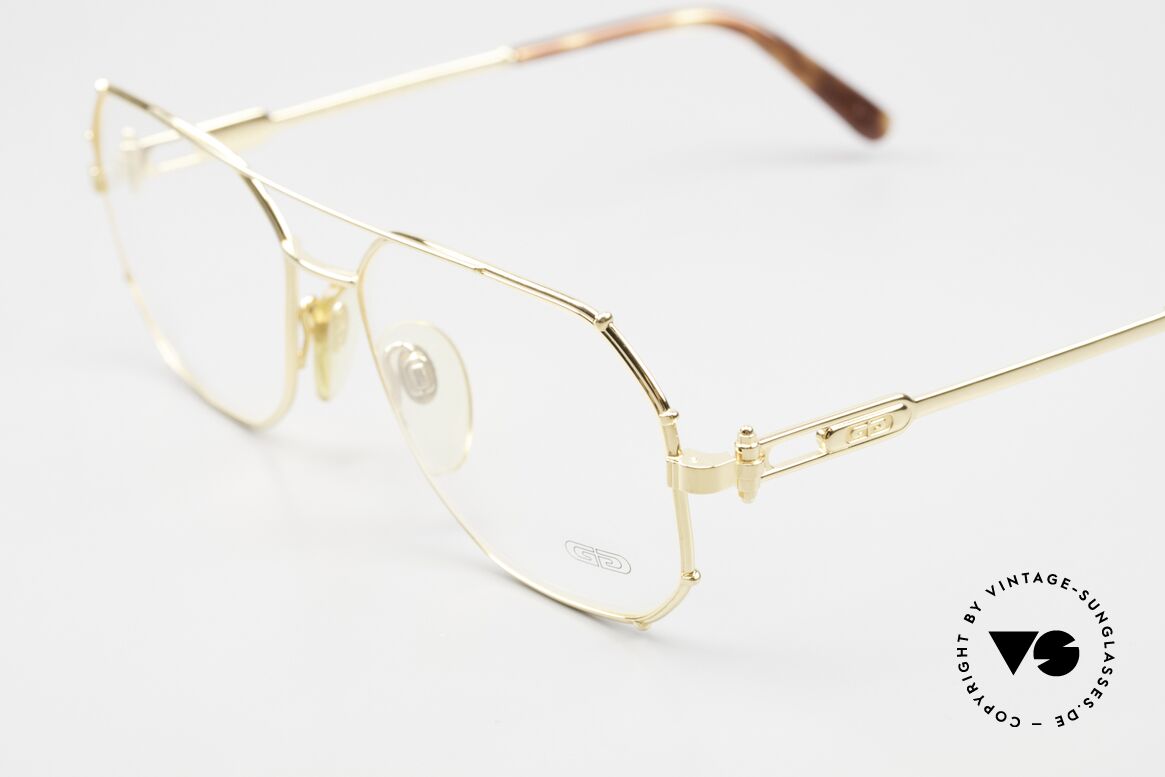 Gerald Genta Gold & Gold 01 Extraordinary Luxury Frame, Genta also designed LUXURY accessories (like glasses), Made for Men