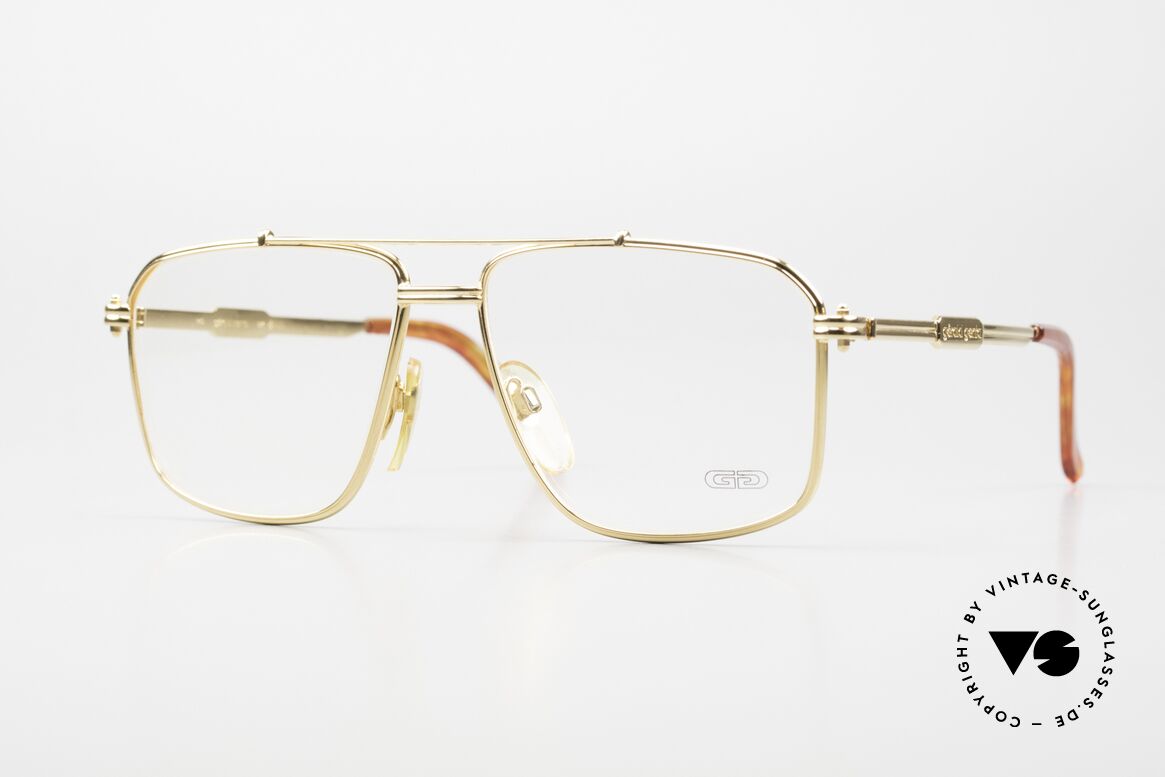 Gerald Genta New Classic 03 24ct Made in Japan Quality, genuine, rare vintage glasses in tangible top quality, Made for Men