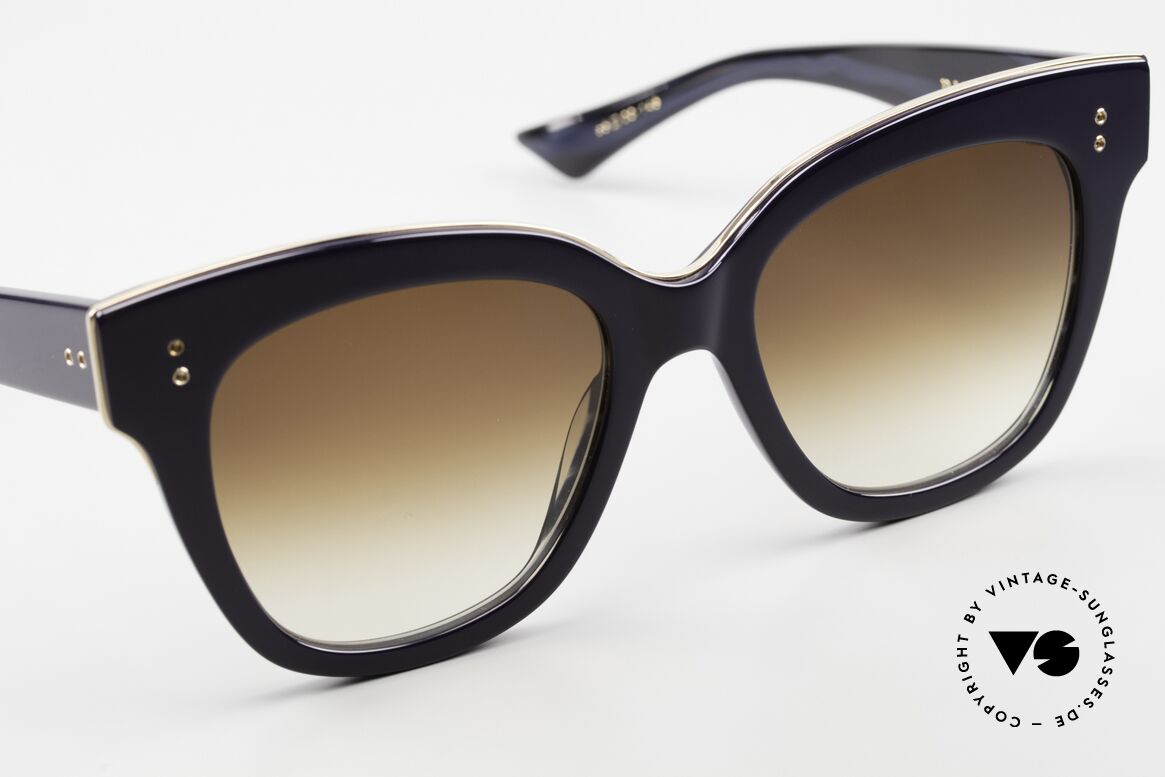 DITA Daytripper Women's Oversized Shades, a combination of luxury and "Los Angeles" lifestyle, Made for Women