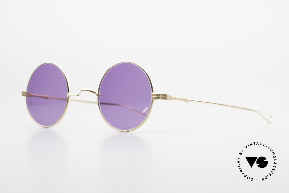Lunor II 23 Limited Edition Matt Gold, circular frame design in M size 42mm with a W bridge, Made for Men and Women