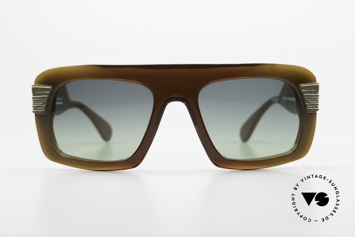 Theo Belgium Oak Tim Van Steenbergen Design, in collaboration with Tim Van Steenbergen, Made for Men and Women