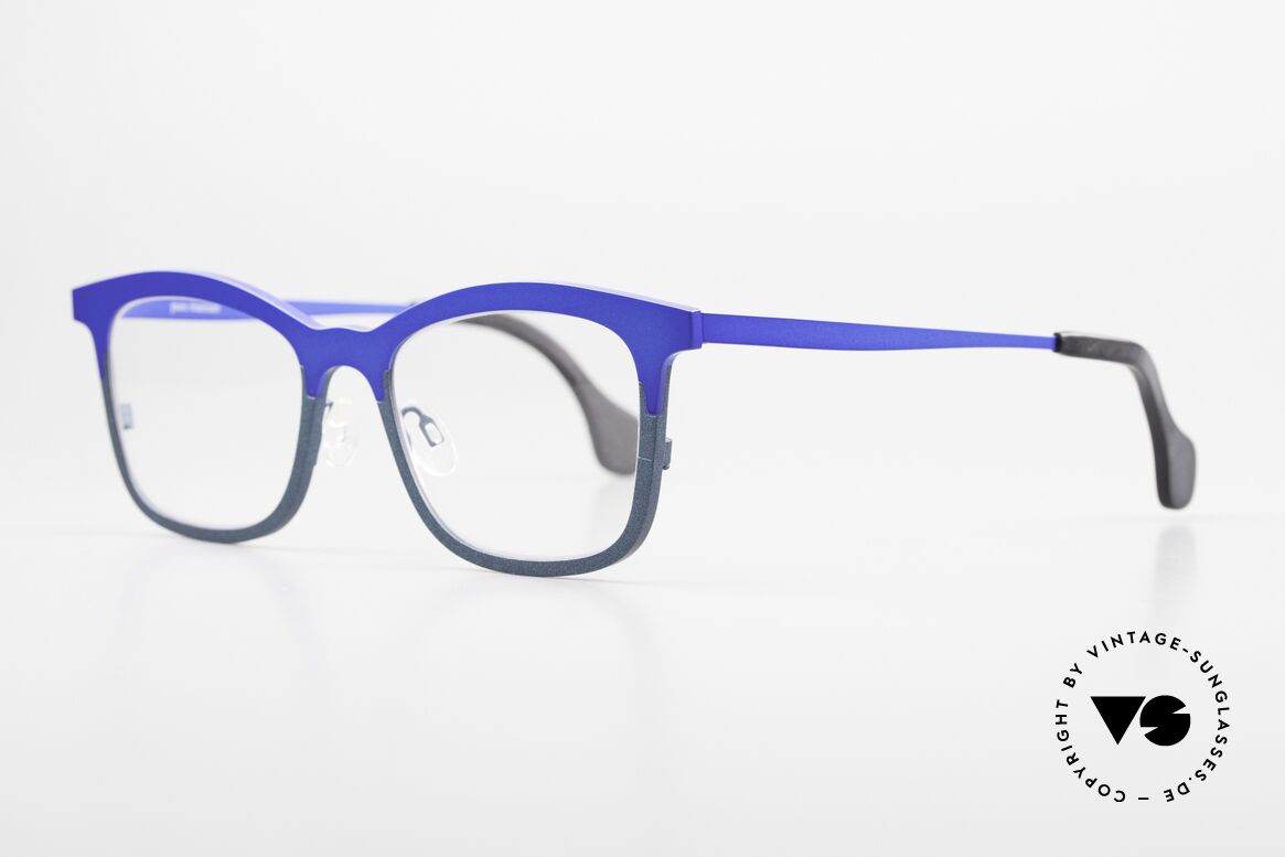 Theo Belgium Mille 55 Pure Titanium Frame Bicolor, from the"mille metal" series in size 55-19, 135, Made for Men and Women