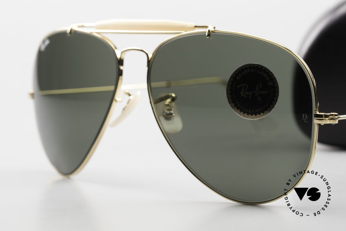 Ray Ban Outdoorsman II Iconic Sunglasses Classic, gold frame with B&L mineral lenses in G-15 green, Made for Men