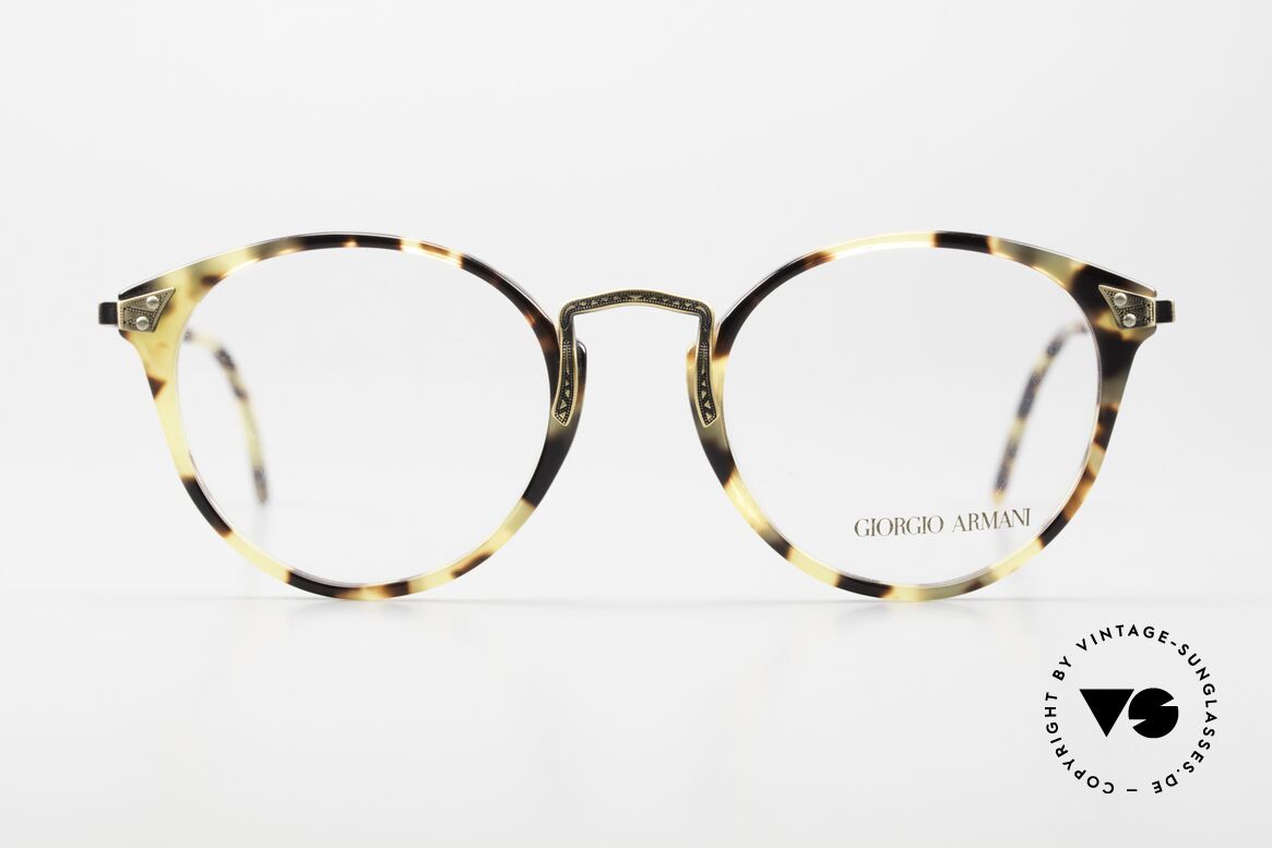 Giorgio Armani 336 Designer Panto Frame 90's, panto frame design & very interesting frame pattern, Made for Men and Women