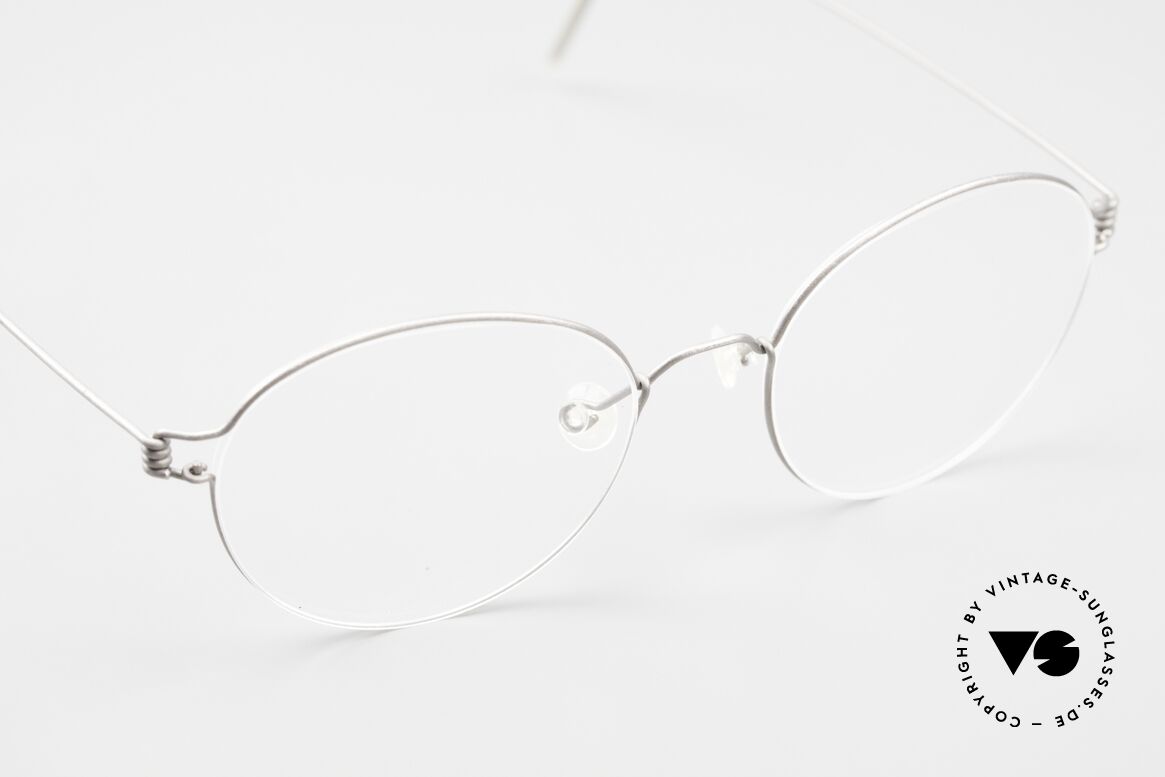 Lindberg Panto Air Titan Rim Ladies And Gents Eyewear, unworn, NOS, with original magnetic case by Lindberg, Made for Men and Women