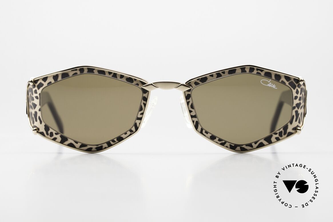 Cazal 912 Leopard Frame Pattern, black/gold (dull-finished) frame with leopard pattern, Made for Women