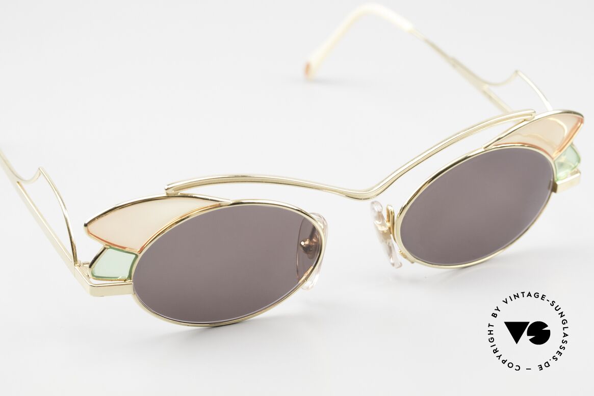 Casanova LC1 Vintage Ladies Sunglasses, NOS - unworn (like all our artistic vintage sunglasses), Made for Women