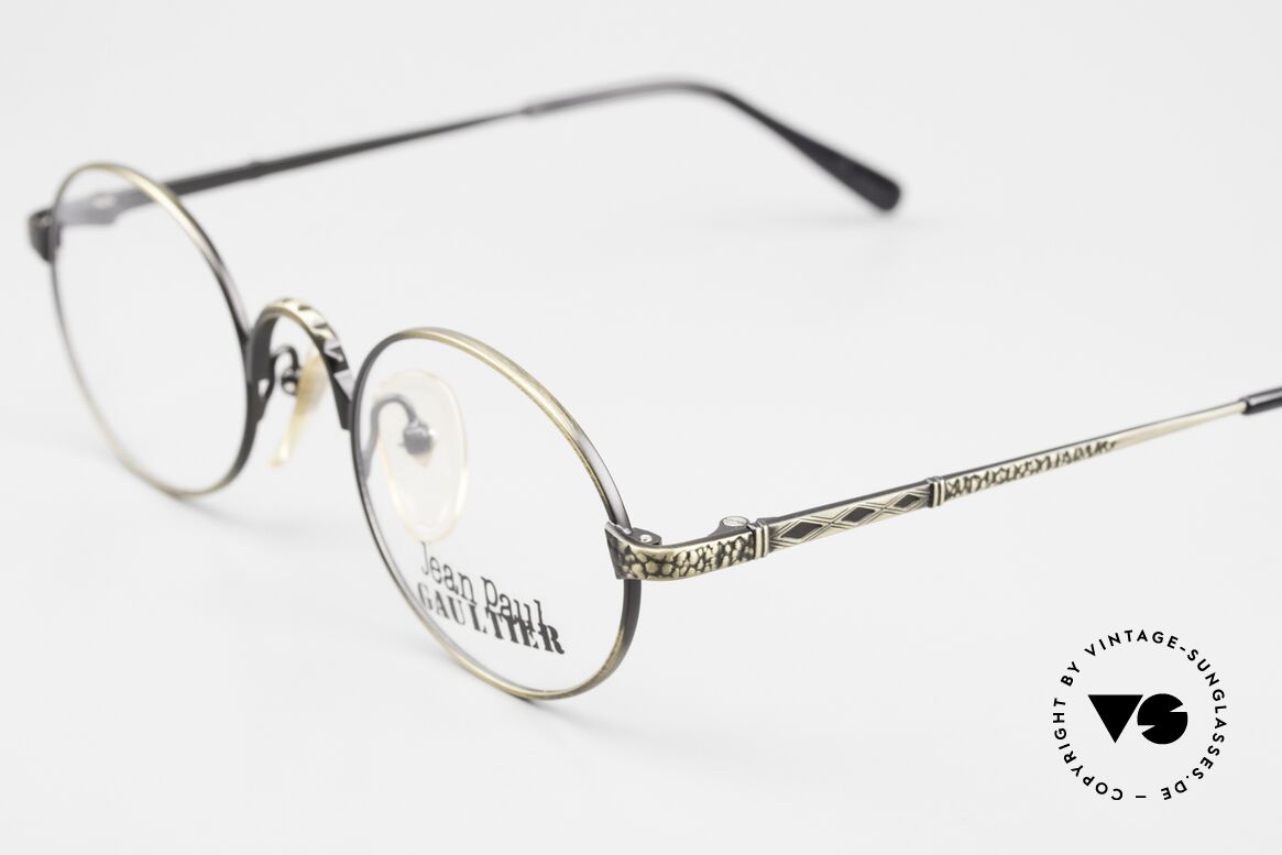 Jean Paul Gaultier 55-9672 Oval 1990's JPG Eyeglasses, a true designer piece in an unworn condition, Made for Men and Women