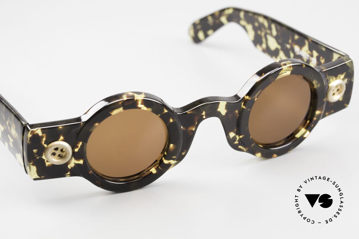 Patrick Kelly Peanut 32 Sunglasses With Buttons, this unworn model "Peanut 32" belongs in a museum, Made for Men and Women