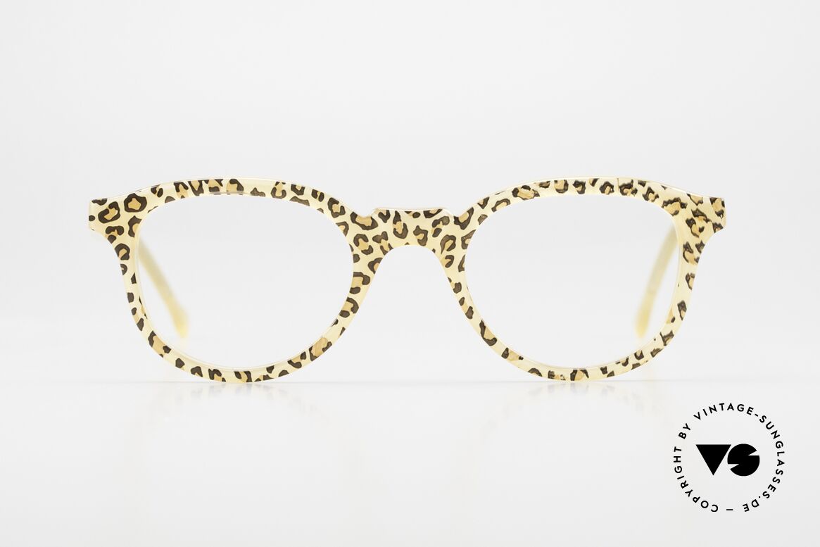 Lesca Pantos 2 Leopard Pattern Frame, a classic timeless design with leopard pattern, Made for Women