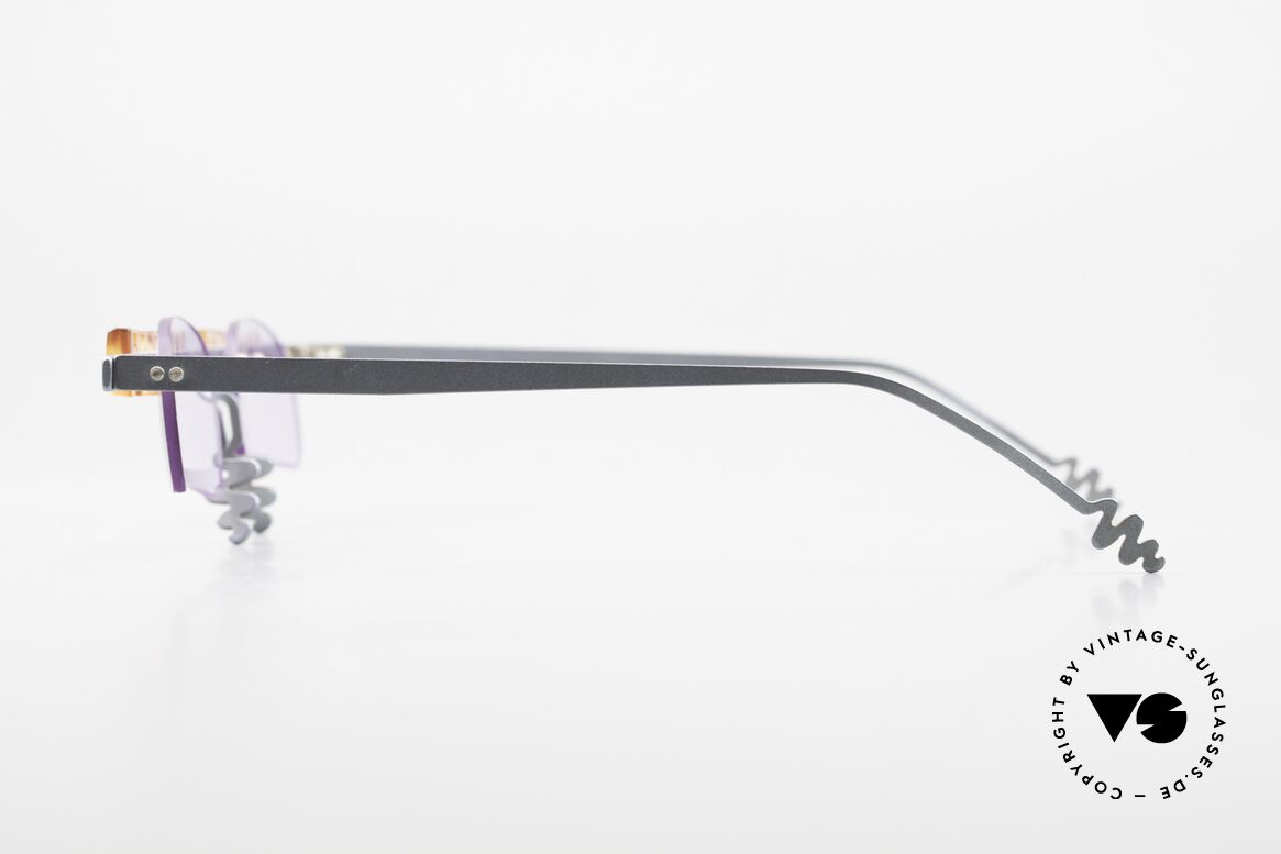 Theo Belgium Tita I 5 Fancy 90's Eyeglasses Titan, an old, unworn THEO original and NO RETRO EYEWEAR, Made for Men and Women