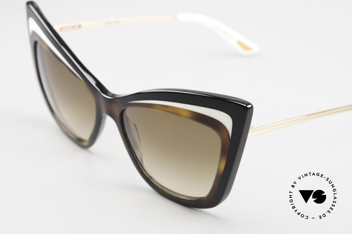 Christian Roth Rock'N Roth Very Feminine Frame Shape, great combination of 'luxury lifestyle' & functionality, Made for Women