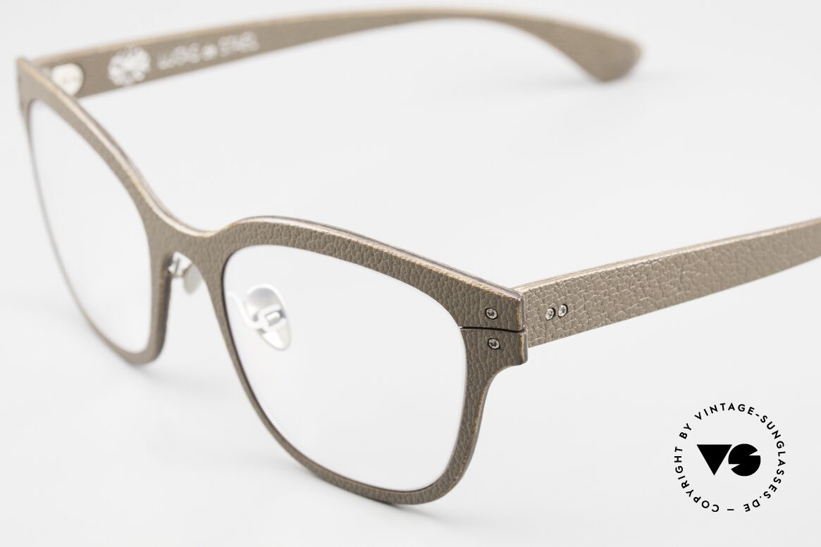 Lucas de Stael Monsieur Seguin 04 Genuine Goat Leather Frame, Monsieur Seguin series made with adjustable nosepads, Made for Men and Women