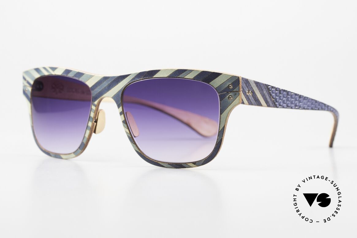 Lucas de Stael Christine Phung Regular Retail Price 1770€, made of iguana skin & genuine Norwegian cowhide, Made for Men and Women