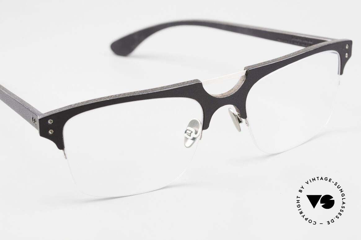 Lucas de Stael Minotaure Thin 15 Glasses With Leather Cover, from 2018 but unworn (delivered in a case by de Staël), Made for Men