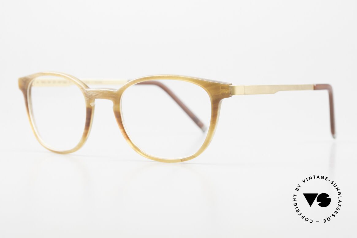 Hoffmann T8002 Luxury Specs Ladies & Gents, Ti-Line = with titanium temples and natural horn front, Made for Men and Women