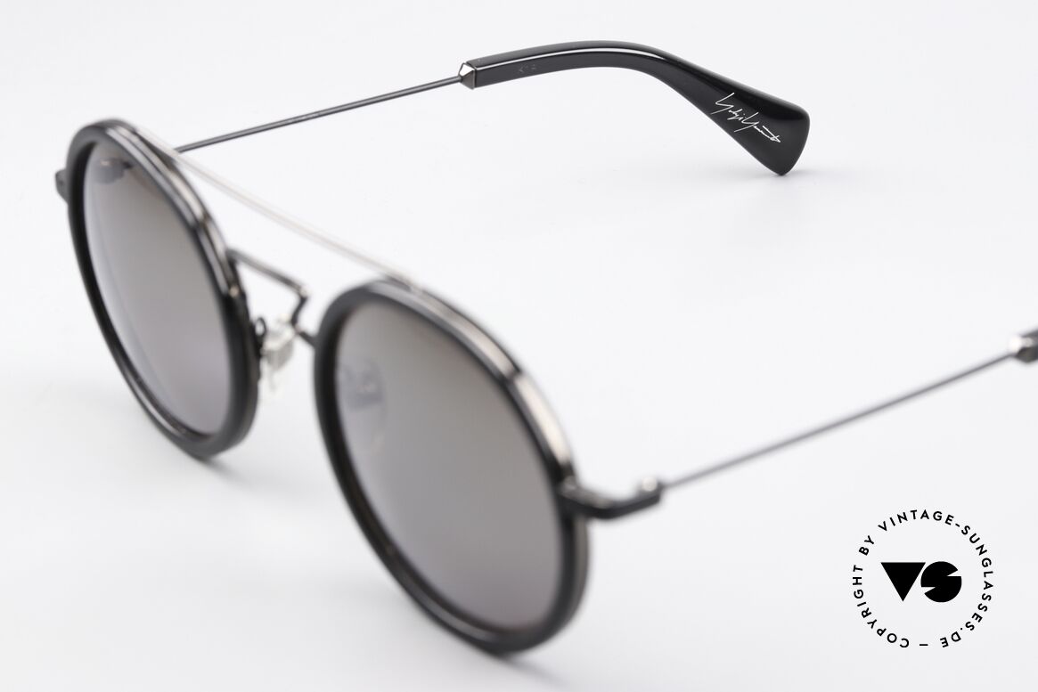 Yohji Yamamoto YY5010 Matt Mirrored Sun Lenses, unworn unisex model from 2017; true eye-catcher, Made for Men and Women