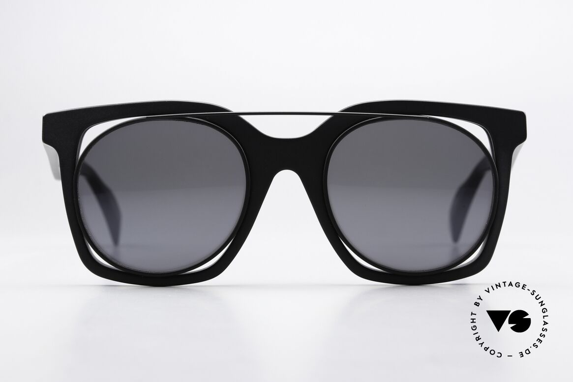 Yohji Yamamoto YY7008 Sun Lenses Matt Mirrored, Yamamoto = the grand master of the avant-garde, Made for Women