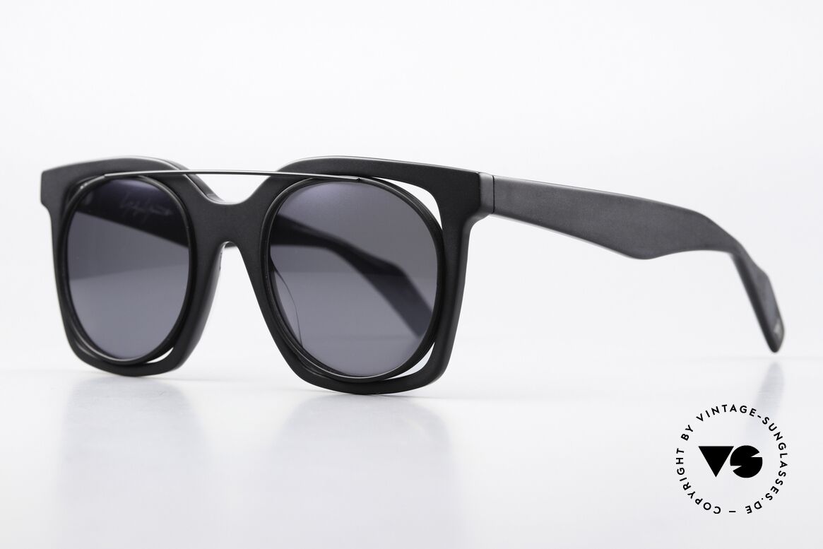 Yohji Yamamoto YY7008 Sun Lenses Matt Mirrored, clear, striking shapes; often outsized proportions, Made for Women