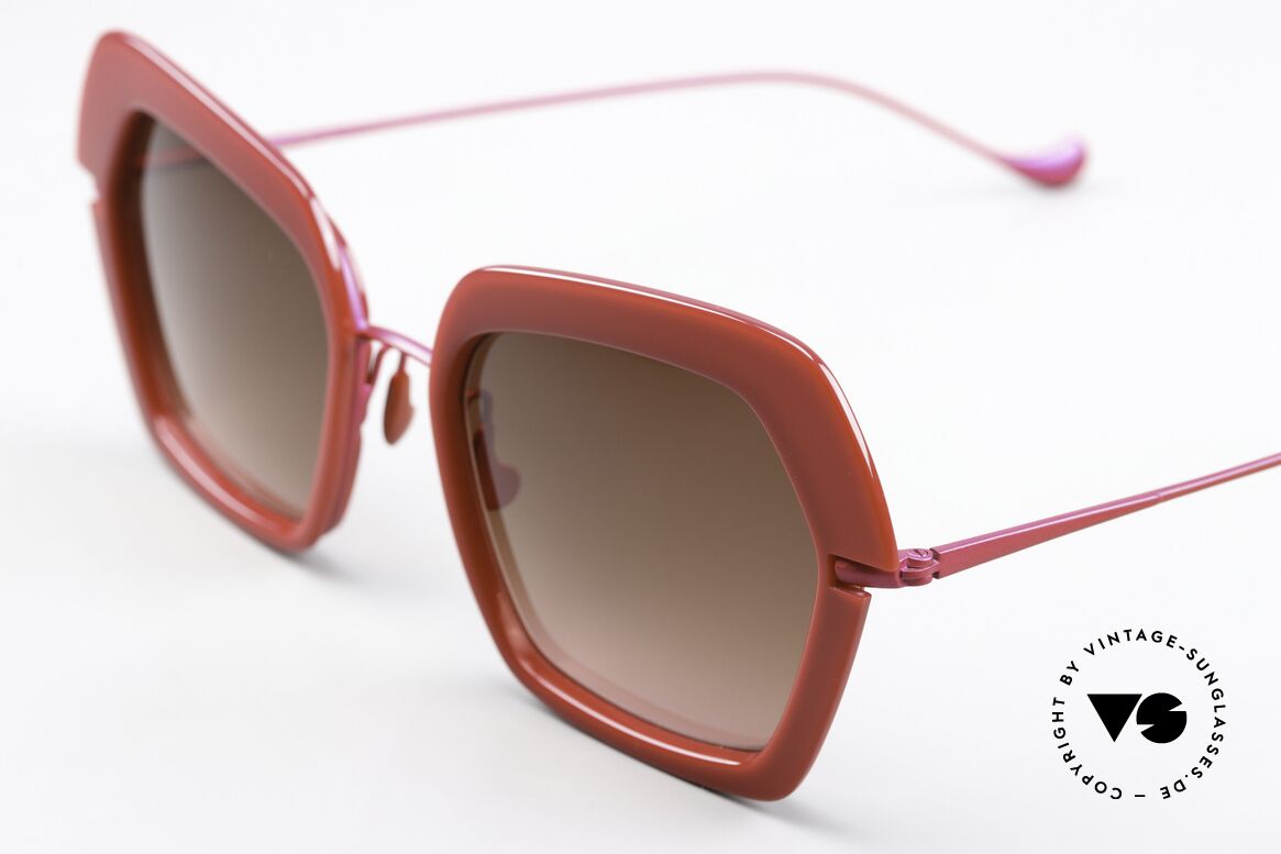 Caroline Abram Warda Feminine Designer Shades, symbolic of the Sixites vintage style of Miami, Made for Women