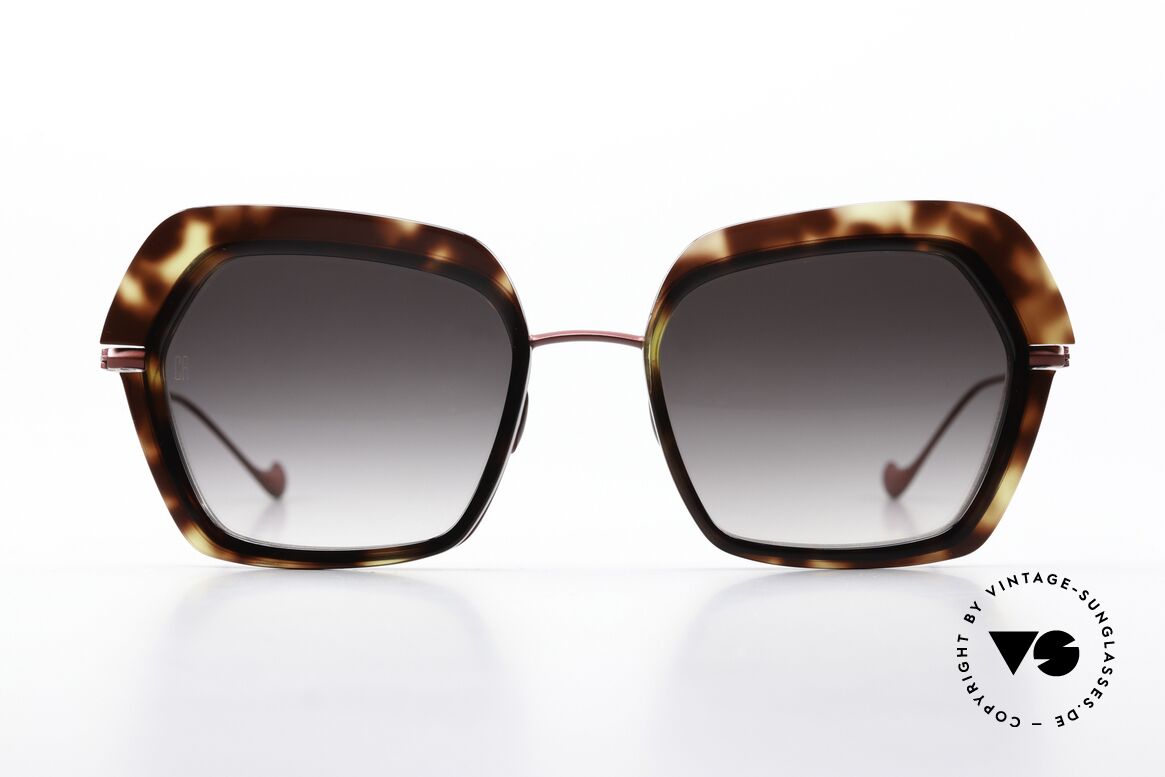 Caroline Abram Warda Women's Shades 60s Style, a pair of magical women's shades from Paris, Made for Women