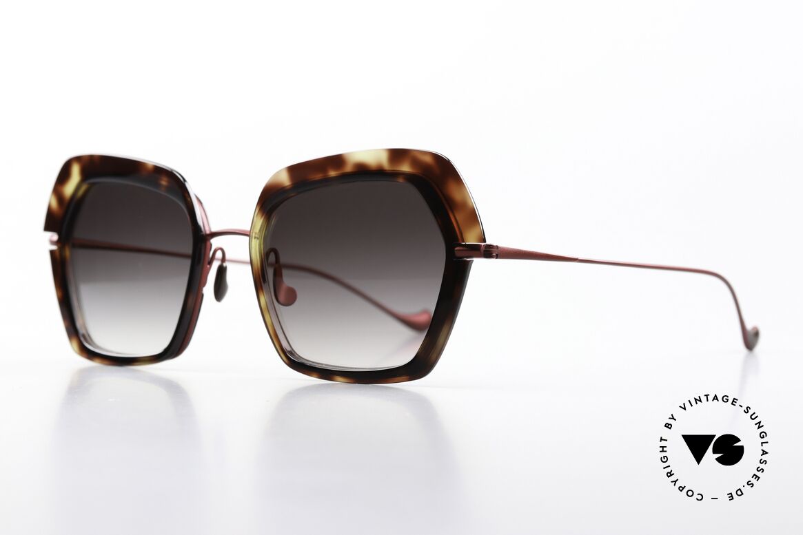 Caroline Abram Warda Women's Shades 60s Style, inspired by the charm of Florida in the 1960's, Made for Women