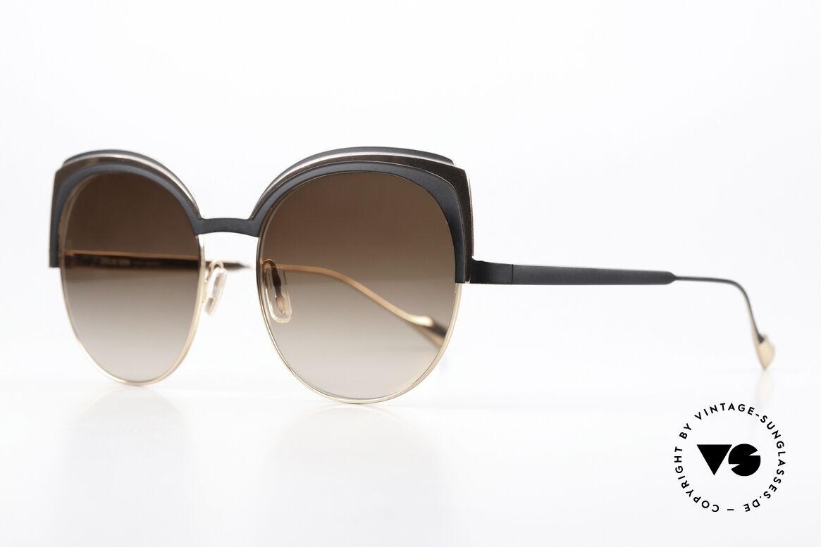 Caroline Abram X-Quise 1 Large Sixties Style Design, inspired by the charm of Florida in the 1960's, Made for Women