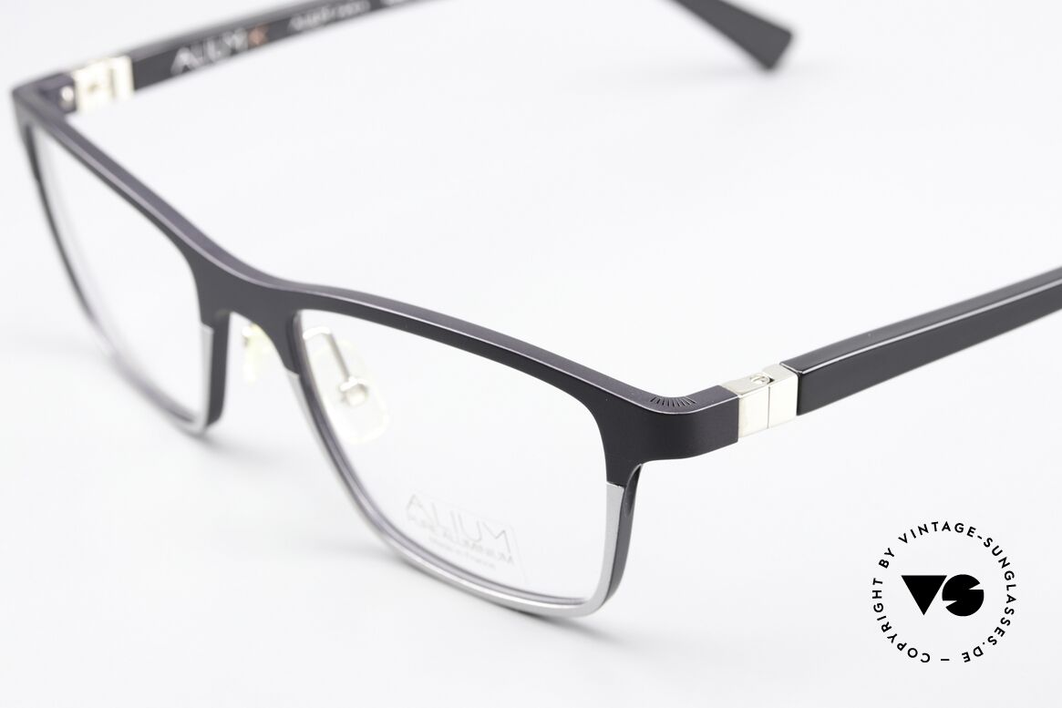 Face a Face Alium K 3 Masculine Designer Glasses, made of aluminum and with flexible spring hinges, Made for Men