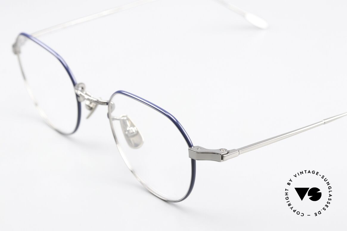 Yuichi Toyama Edmond Purism And Functionality, Yuichi Toyama: inspired by sculptor Alexander Calder, Made for Men and Women