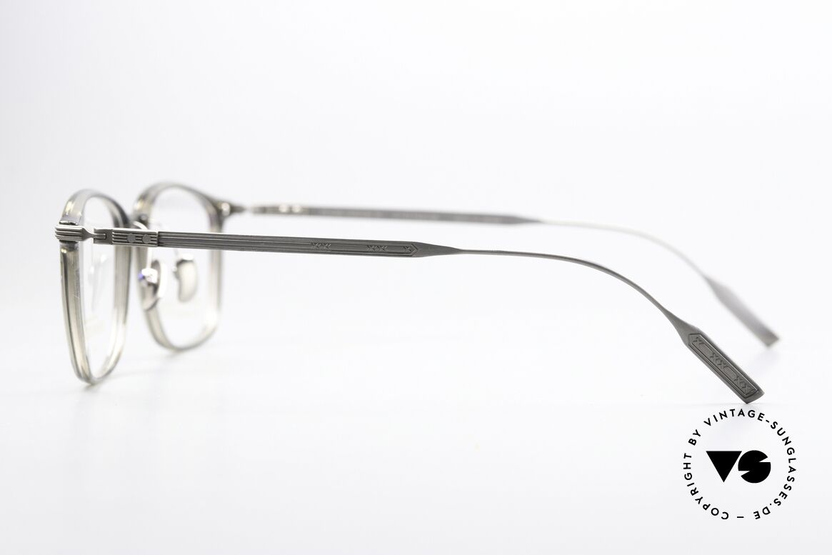 Frank Custom FT7191 Unisex Eyewear Titanium, made for ‘true comfort’; see www.frankcustom.com, Made for Men and Women