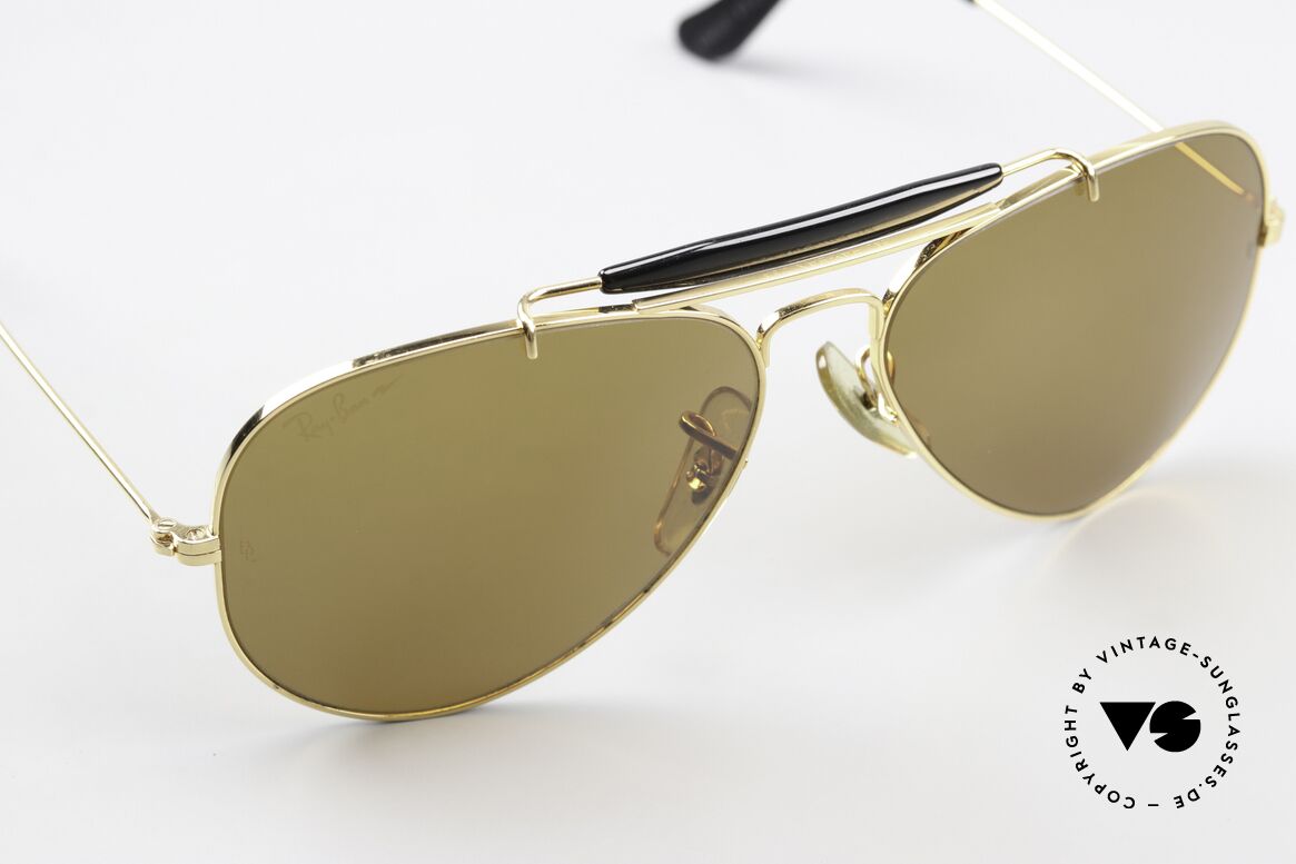 Ray Ban Outdoorsman Driving Chromax Lenses, never worn (like all our vintage Ray Ban eyewear), Made for Men and Women