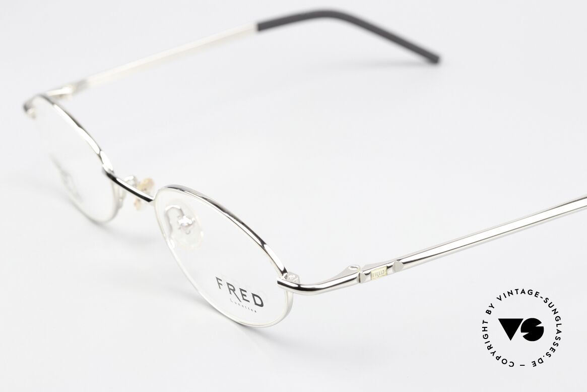 Fred Cut 001 Timeless Oval Eyeglasses, lens height is 30mm = suitable for progressive lenses, Made for Men and Women