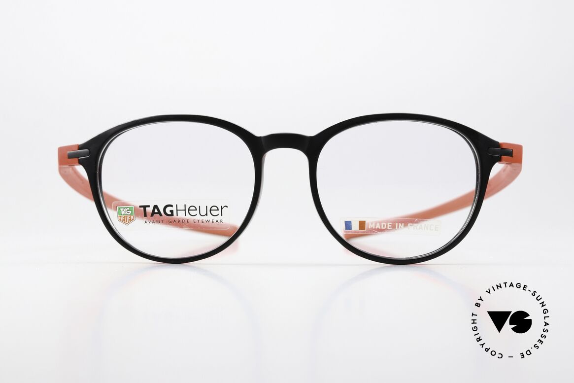 Tag Heuer 3953 Reflex Lightweight Frame Front, extremely sporty Panto eyeglasses for gentlemen, Made for Men