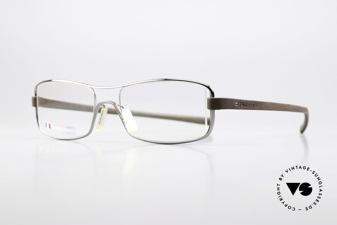 Tag Heuer 7003 Elastomer Rubber Temples, with “racing” temples made of elastomer rubber, Made for Men