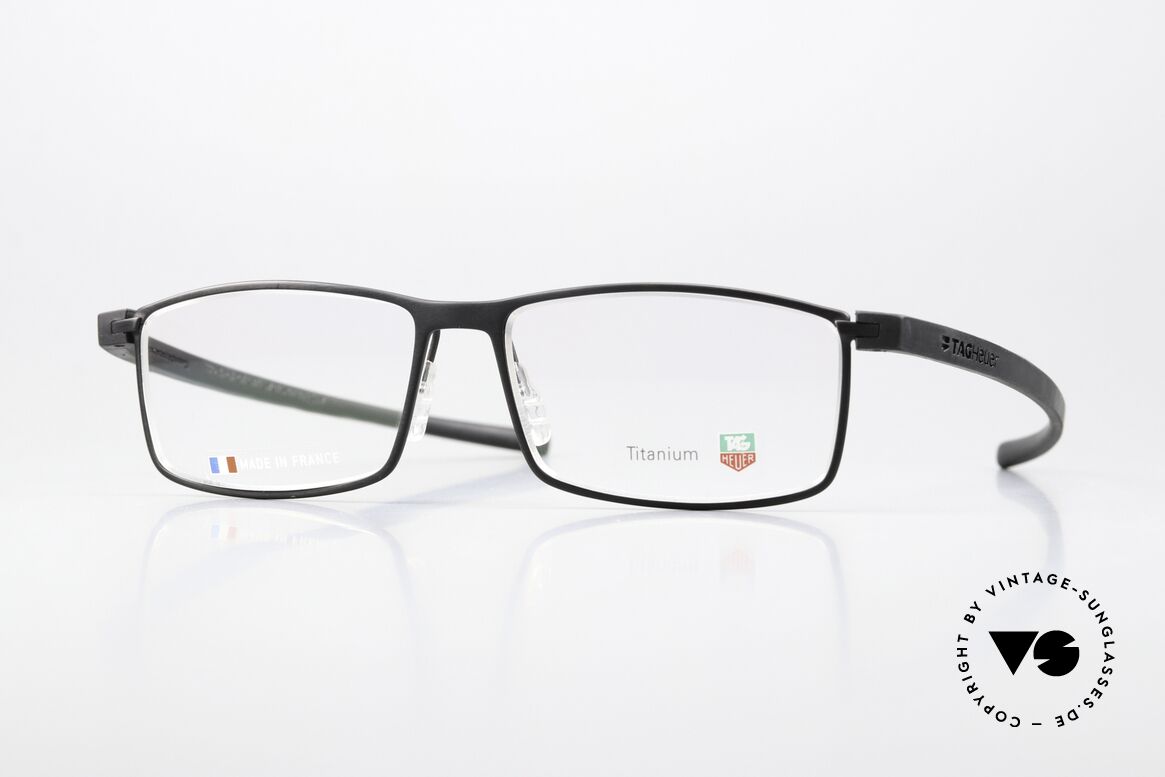 Tag Heuer 3901 Reflex Full Rimmed Titanium Frame, Tag Heuer glasses TH 3901, col. 001, size 57-15, Made for Men