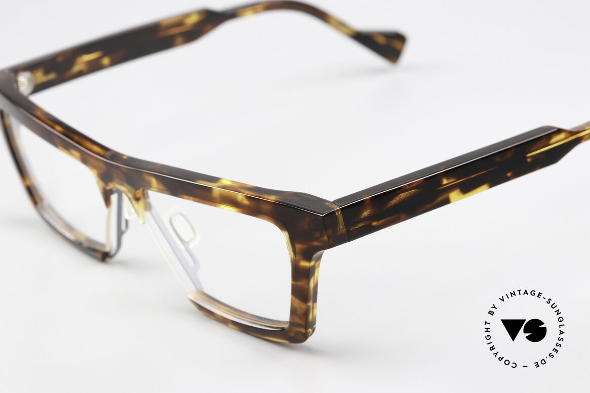 Theo Belgium James 18 Striking Designer Glasses, design and quality on TOP level (typically Theo), Made for Men and Women
