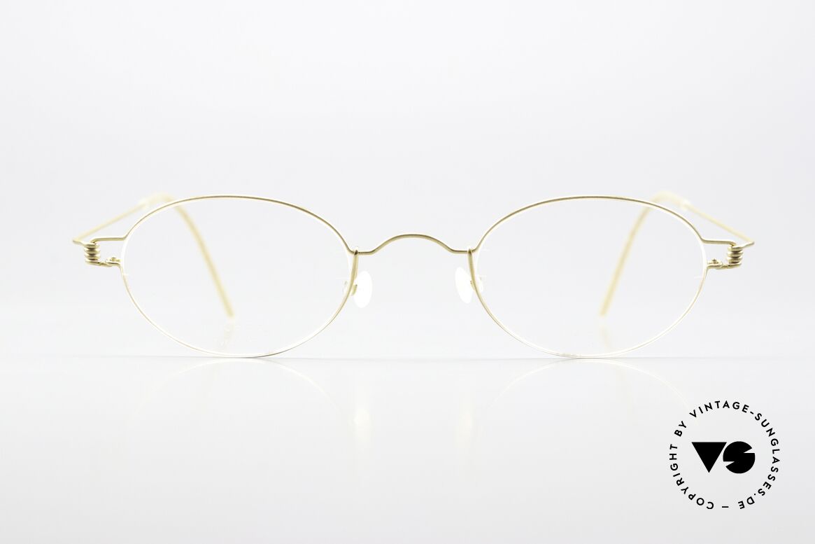 Lindberg Pyrus Air Titan Rim Oval Titanium Frame Unisex, distinctive quality and design (award-winning frame), Made for Men and Women