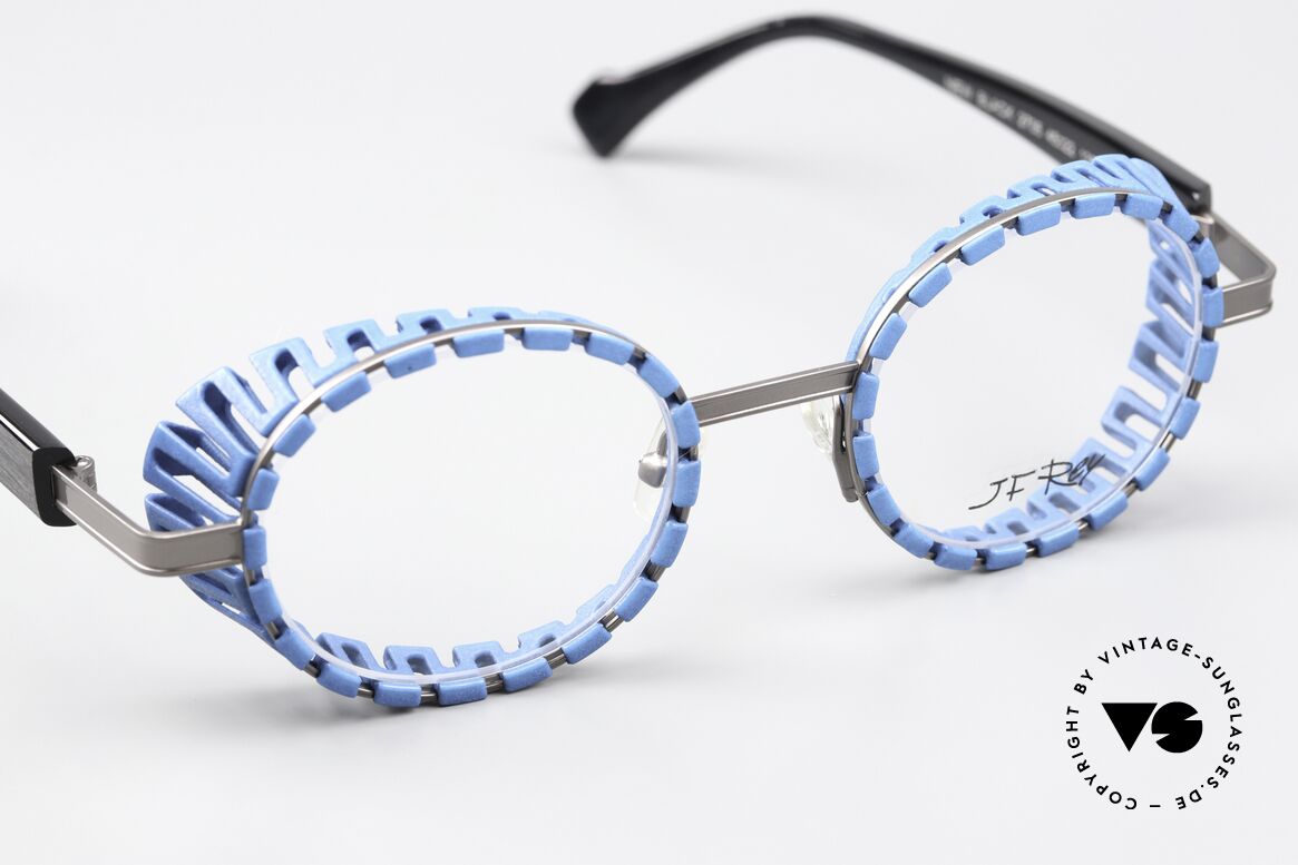 JF Rey New Black Limited Edition No. 039, yet functional (varifocals) & very comfortable to wear, Made for Women