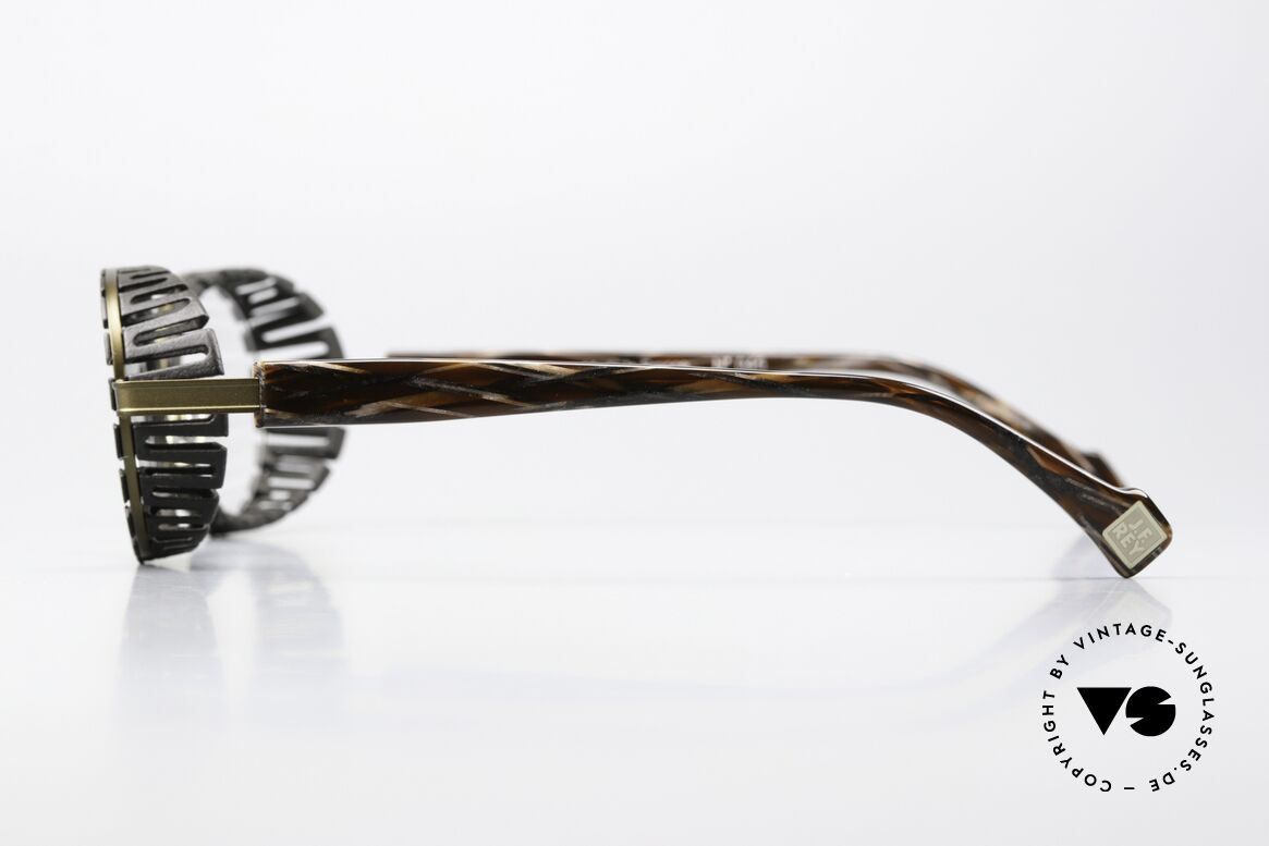 JF Rey New Black Eye-Catcher Ladies Specs, yet functional (varifocals) & very comfortable to wear, Made for Women