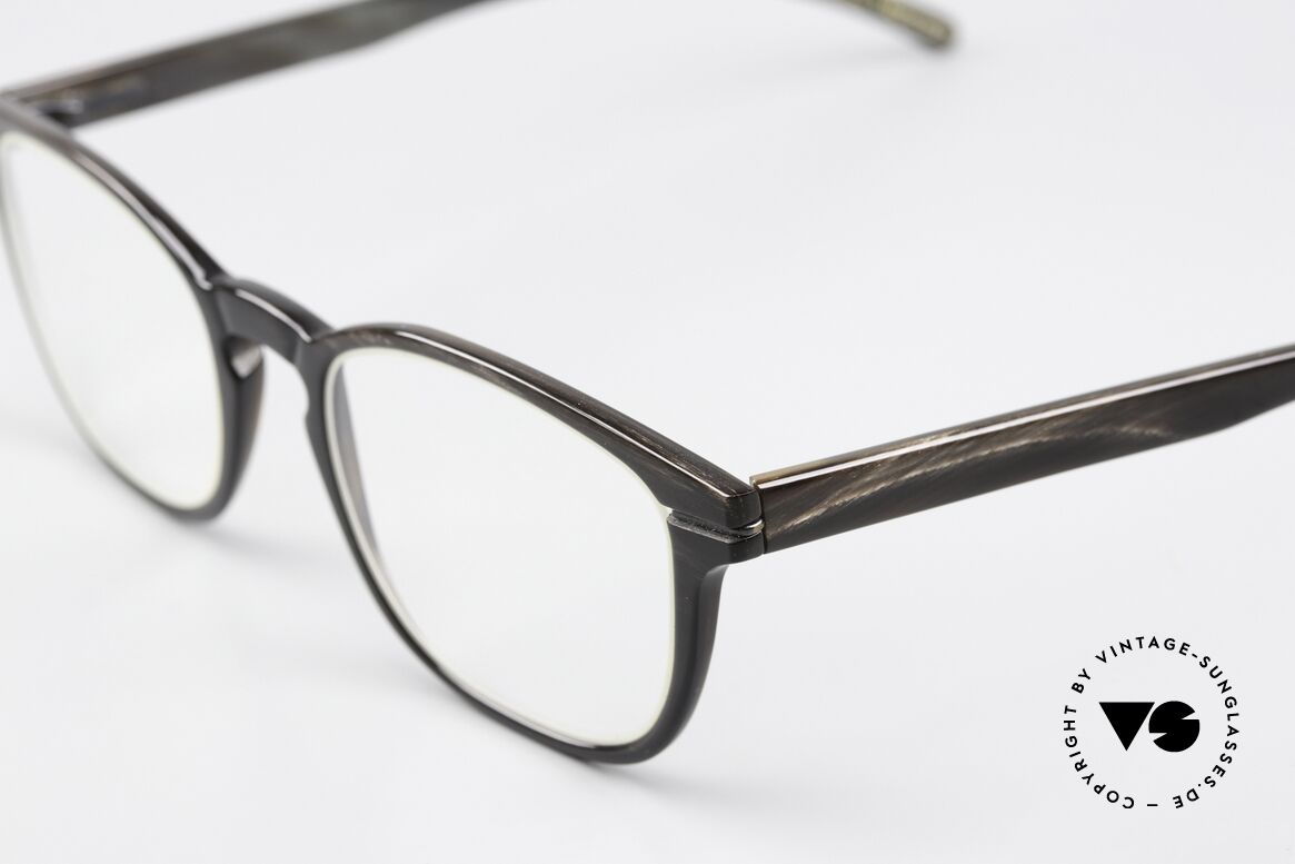 Hoffmann Apart SN Natural Frame Unisex Horn, unique grain and noticeably outstanding quality; vertu, Made for Men and Women