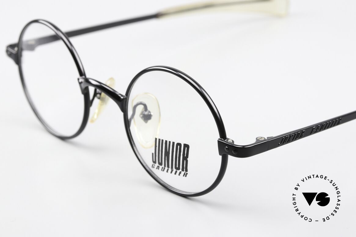 Jean Paul Gaultier 57-0173 90's Frame Made in Japan, round frame with "Junior Gaultier" on the temples, Made for Men and Women