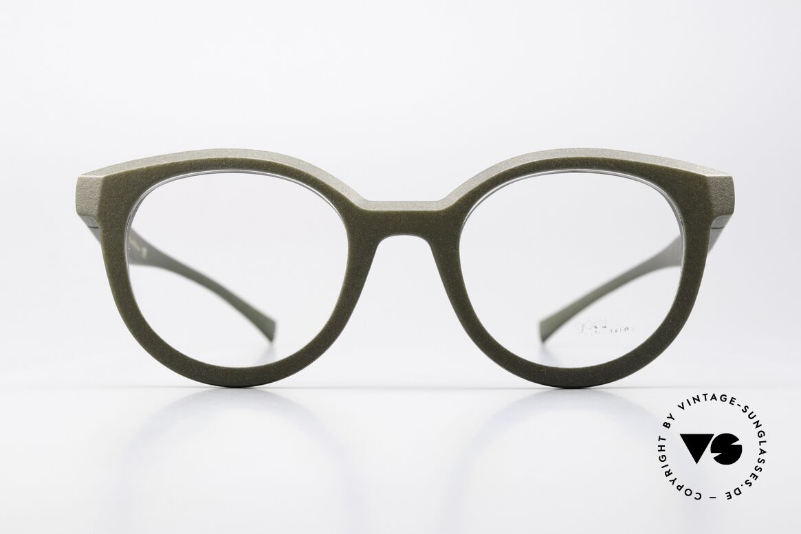 Götti Cortez Striking With Spring Hinges, frame made of polyamid with flexible spring hinges, Made for Women