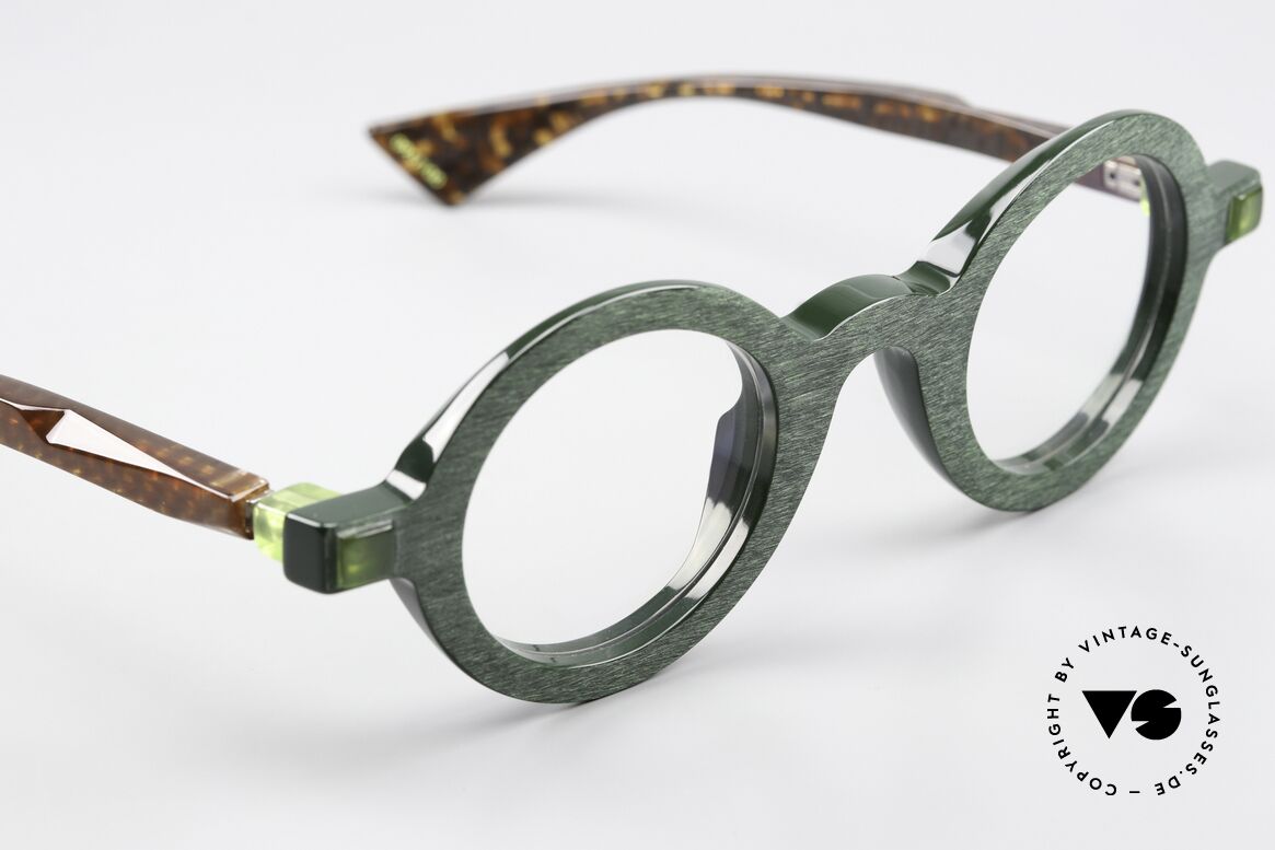 Piero Massaro 905 Round Designer Eyewear, something really different for everyone who dares, Made for Men and Women
