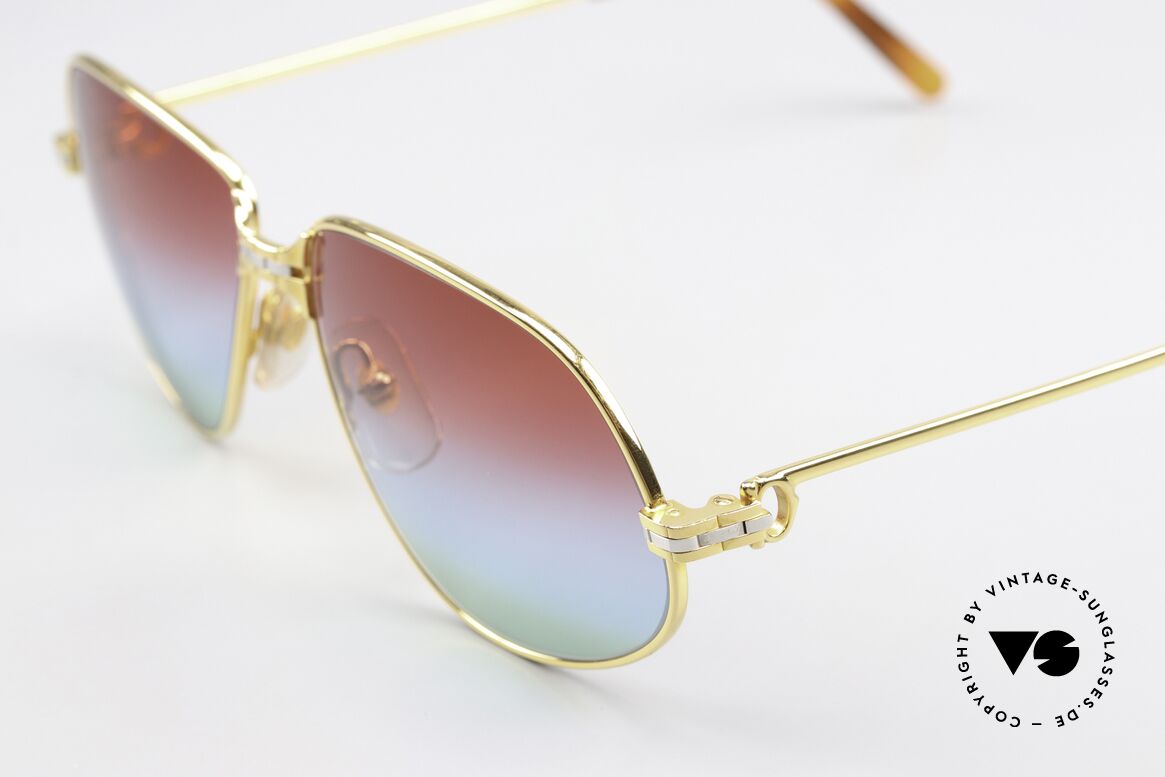 Cartier Panthere G.M. - M New Tricolored Sun Lenses, 22ct gold-plated and with new triple gradient sun lenses, Made for Men and Women