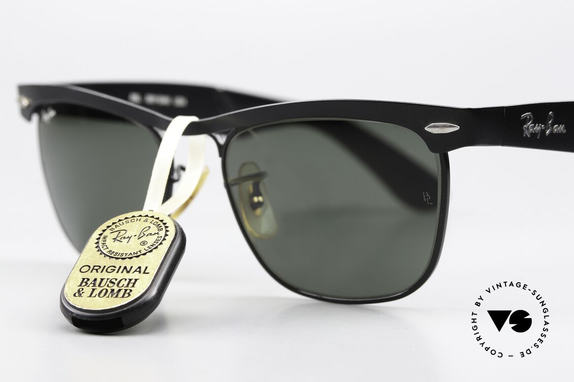 Ray Ban Wayfarer Metal Rare Old Vintage Shades, NO RETRO sunglasses - USA-ORIGINAL from the 80s, Made for Men and Women