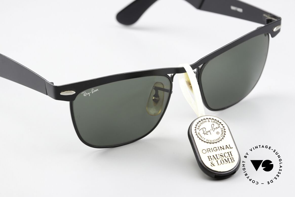 Ray Ban Wayfarer Metal Rare Old Vintage Shades, Size: medium, Made for Men and Women