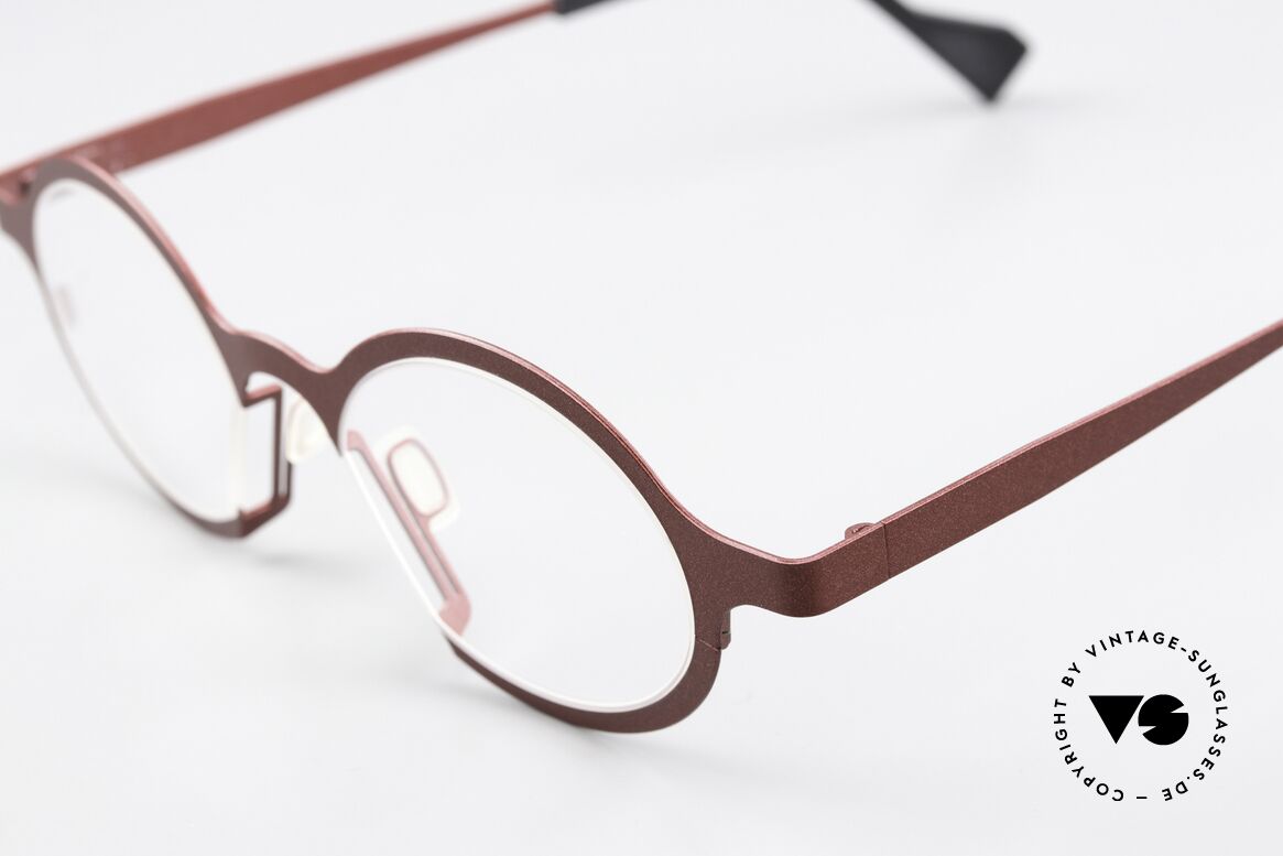 Theo Belgium James 6 James Family Eyeglasses, high quality & comfortable; made in Belgium, Made for Men and Women