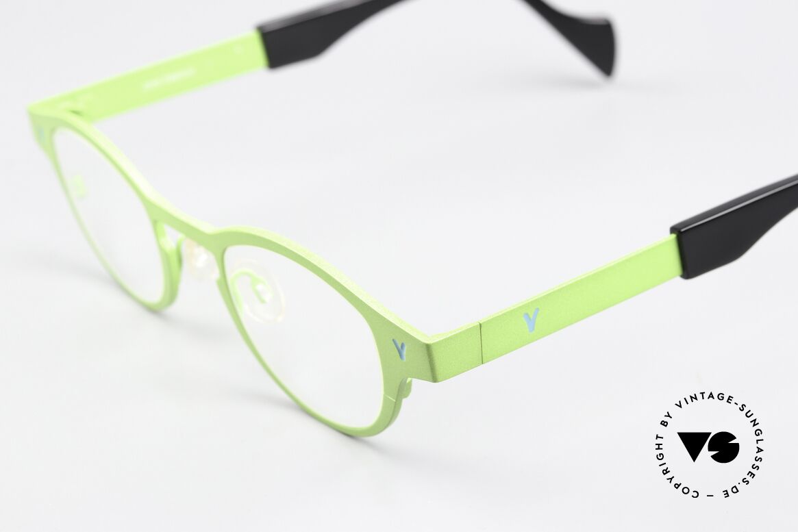 Theo Belgium Seventeen Titan Frame Lime Green, PURE TITANIUM frame: top-notch craftsmanship, Made for Men and Women