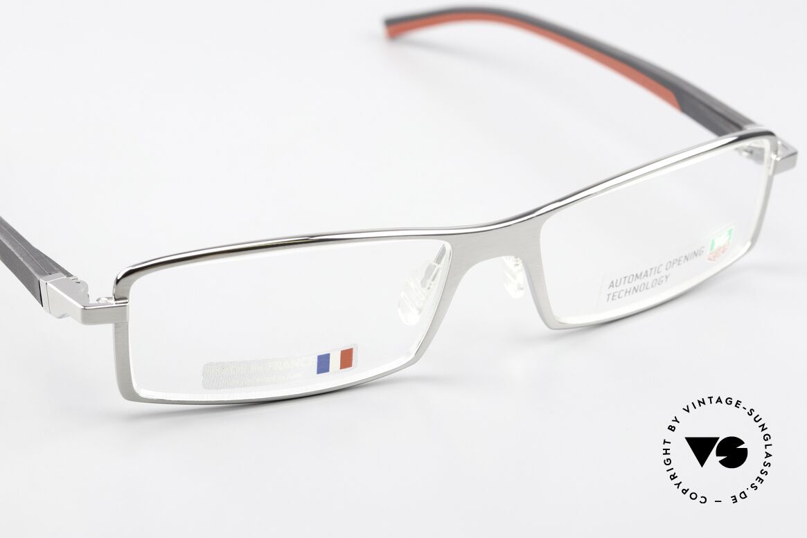 Tag Heuer 0802 Automatic Automatic Opening Tech, this offers more comfort & safety (frame doesn't slip), Made for Men